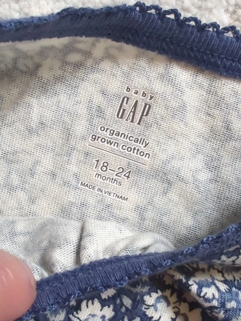 NWT Gap Two-Pack Long-Sleeve Floral & Polka Dot  Bodysuits Size 18-24 Months